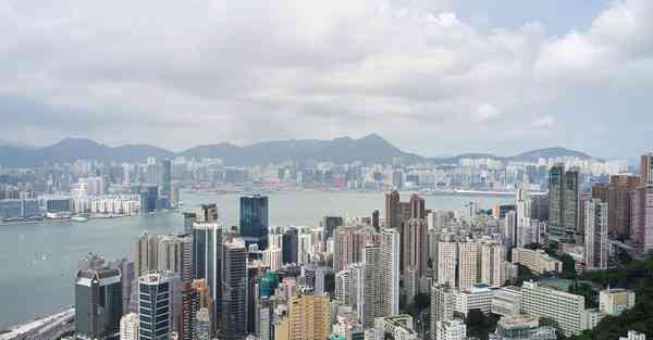 鼎昂智能全自动炒币机器人：引领数字货币交易新时代