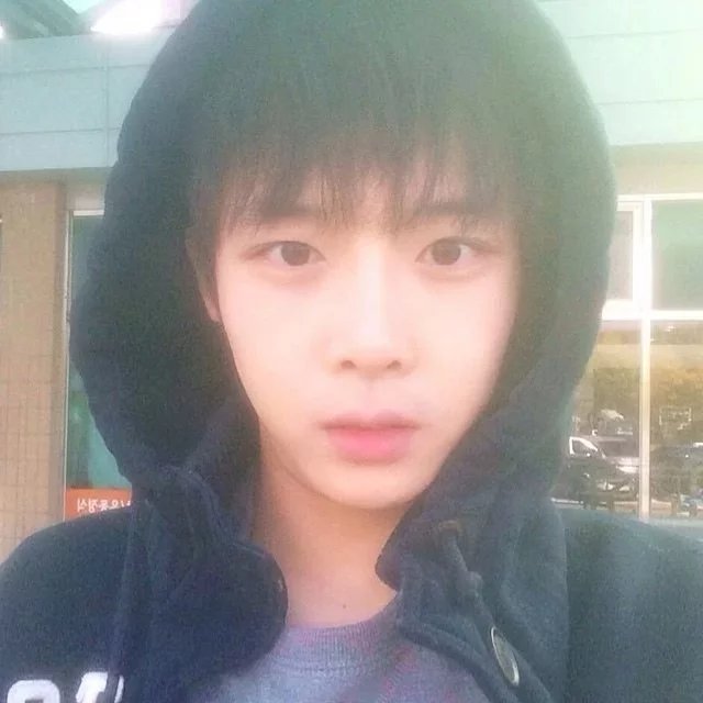 终瑗毅竹