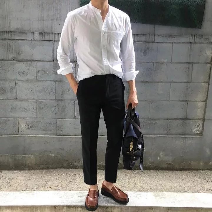 蔡灵家媚