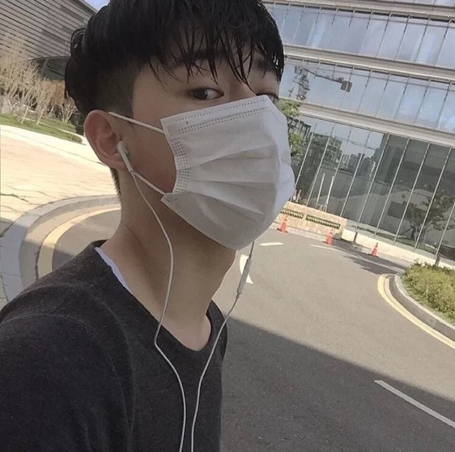 别馨良琬