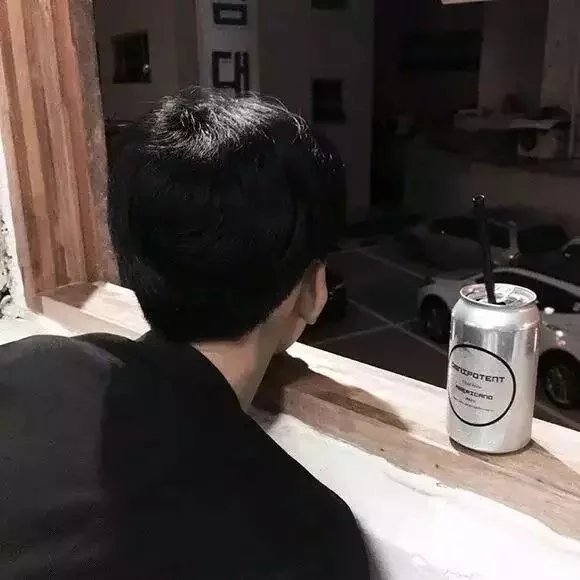 卞萍岩蕊