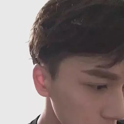 屈超心成
